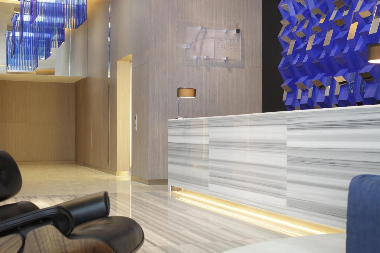 Holiday Inn Express Bengaluru Whitefield Itpl By Ihg Екстер'єр фото